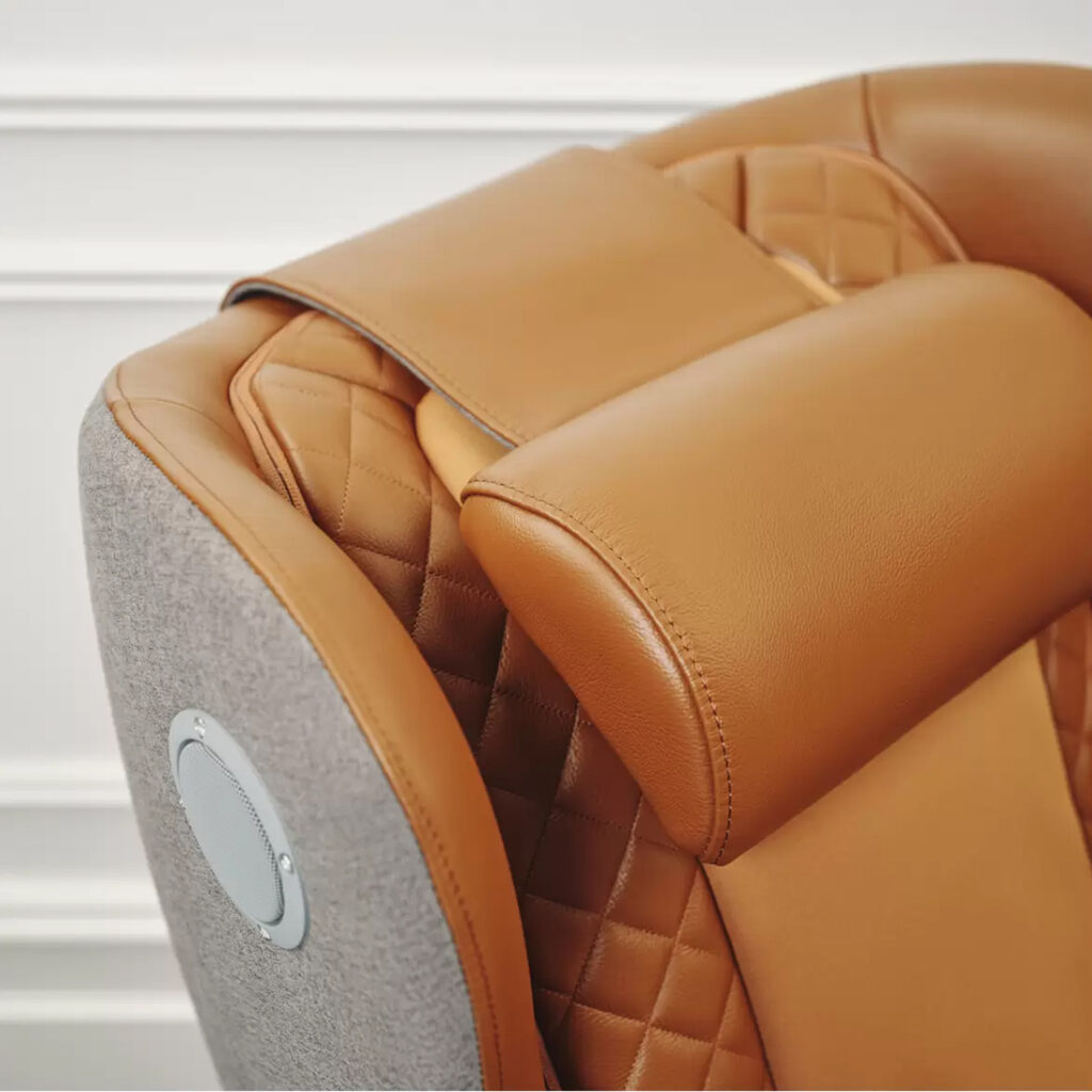 Zoom sur haut parleur BLUETOOTH du fauteuil HOEDIC