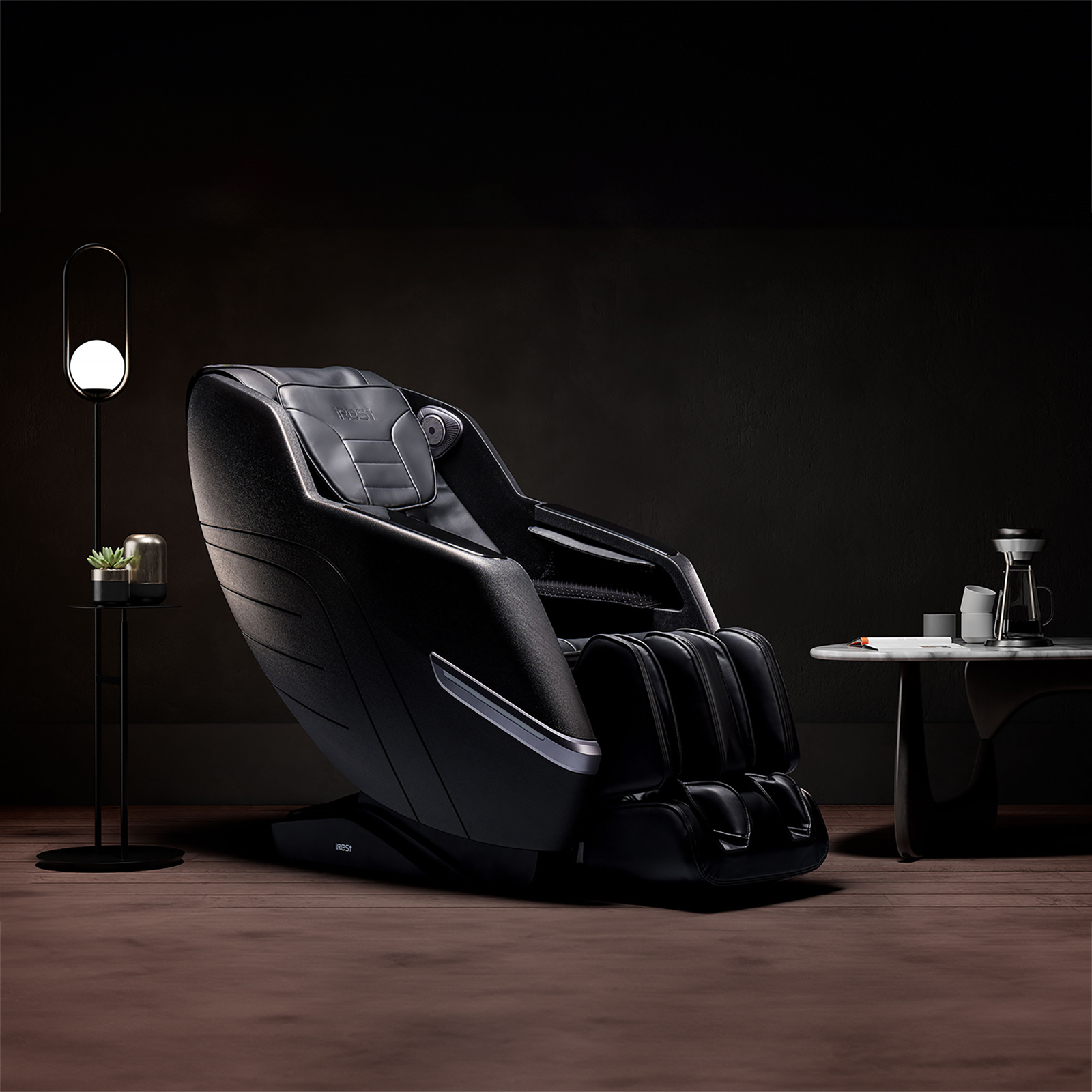 Mise en situation du fauteuil de massage IREST A360, coloris noir