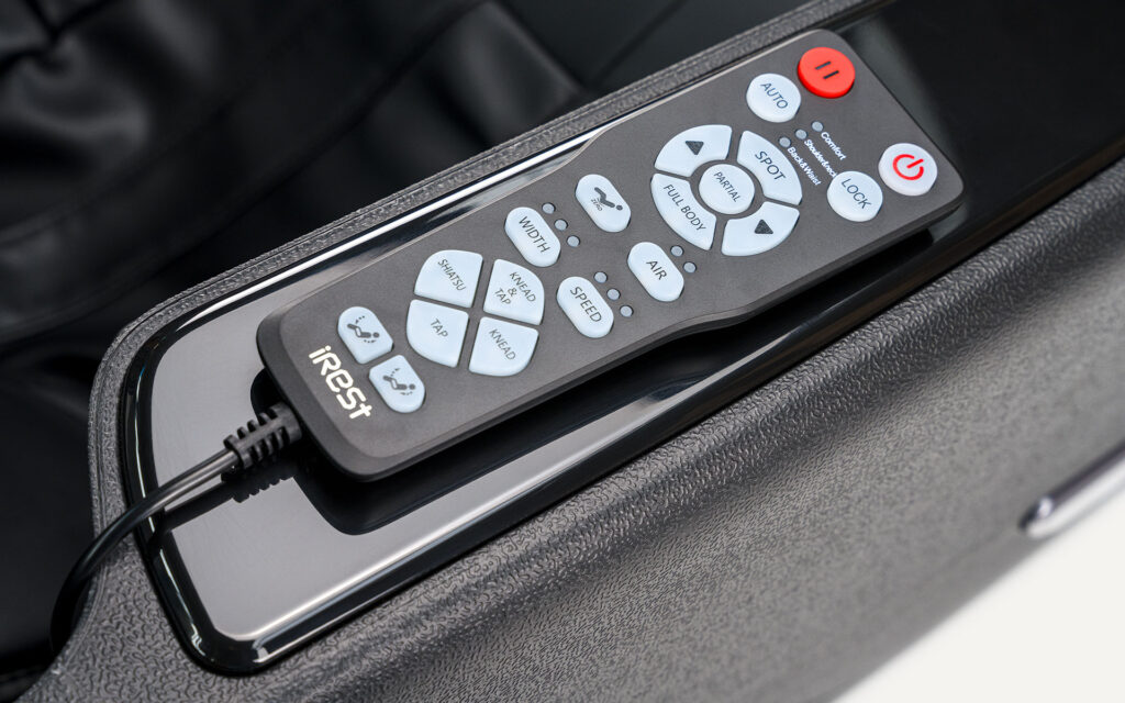 Zoom sur la télécommande du fauteuil IREST A360