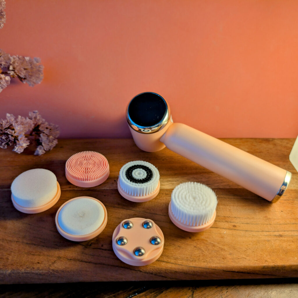 Glowly brosse nettoyante visage multifonction, coloris rose