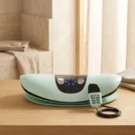 Masseur lombaires posé sur une table basse